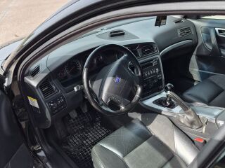 Volvo V70 2.4 120kW