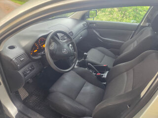 Toyota Avensis 1.6 81kW