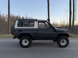 Toyota Land Cruiser Cabrio 2.4 63kW