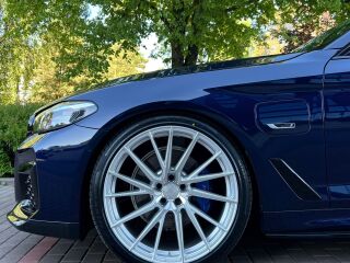 BMW 530 e M-Sport X-Drive 2.0 PHEV 215кВ