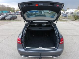 Mercedes-Benz C 220 Avantgarde Facelif EU6 2.1 R4 CDI 125кВ
