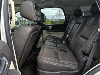 Cadillac Escalade Platinum 6.0 V8 248kW
