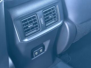 Toyota RAV4 Plug-in hybriid 2.5 136kW