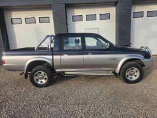 Mitsubishi L200 2.5 85kW