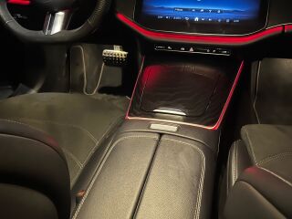 Mercedes-Benz E 220 AMG line Night paket 2.0 150kW