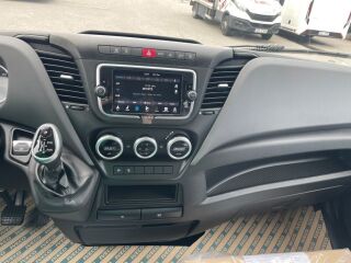 Iveco Daily 35S18HA8 CRV MULTICAB 3.0 129kW