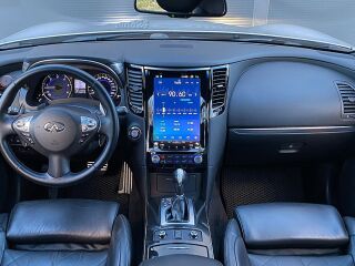 Infiniti QX70 3.0 175kW