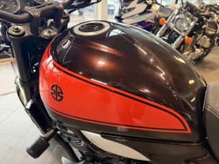 Kawasaki Z 900 RS R4 82кВ
