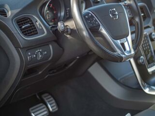 Volvo V40 2.0 110kW