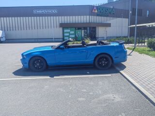 Ford Mustang 3.7 227кВ