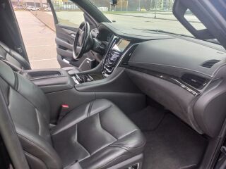 Cadillac Escalade ESV Platinum 6.2 313kW