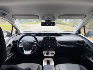 Toyota Prius 1.8 72кВ
