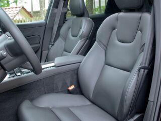 Volvo XC60 AWD T6 Long Range Bright Intelli PRO Wntr 2.0 T6 Recharge Plug-In Long Range 293kW