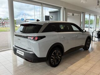 Peugeot 5008 Business 1.2 Hybrid 100кВ