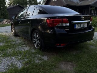 Toyota Avensis 1.8 108кВ
