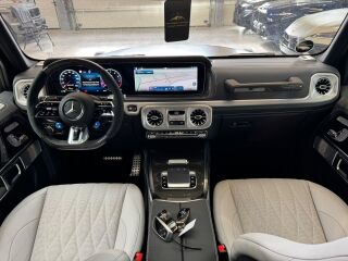 Mercedes-Benz G 63 AMG 4.0 V8 430kW