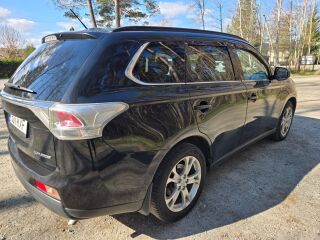 Mitsubishi Outlander 2.0 7 kohta 110kW