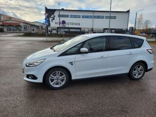 Ford S-MAX 2.0 110kW
