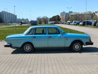 Volvo 264 GL 2.7 V6 103kW