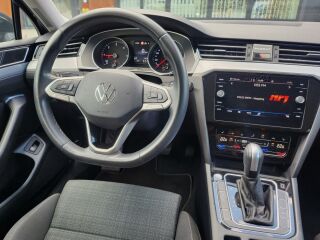 Volkswagen Passat Variant Business Facelift DSG 2.0 TDI 110kW