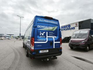 Iveco Daily 35S18HA8 V Hi-Matic 3.0 129kW