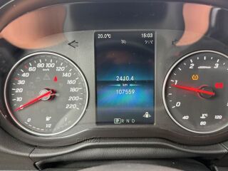Mercedes-Benz T 180 d DCT 1.5 85kW