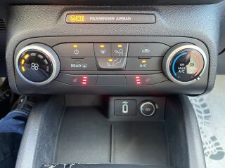 Ford Focus TURNIER COOL & CONNECT 1.5 R4 R4 ECOBLUE 120 88kW