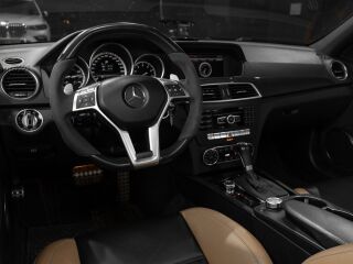Mercedes-Benz C 63 AMG 6.2 336кВ