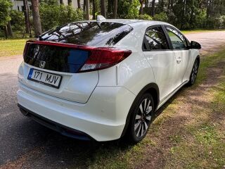 Honda Civic 1.8 104kW
