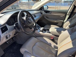 Audi A8 4.2 V8 283kW
