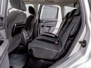 Ford Focus C-Max Ghia 1.6 80кВ