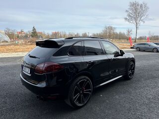 Porsche Cayenne 3.0 180кВ