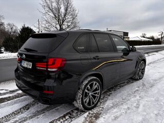 BMW X5 M50D 3.0 280кВ