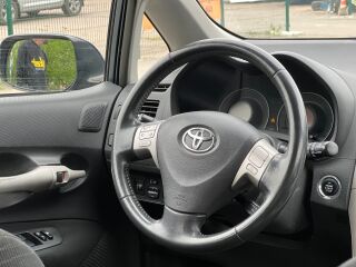 Toyota Auris 2.0 R4 Diesel 93kW