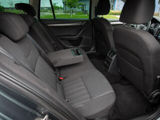 Skoda Octavia Luxury 2.0 140кВ