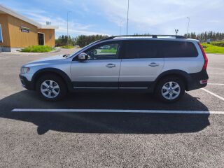 Volvo XC70 2.4 136kW