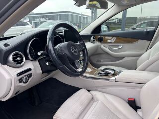 Mercedes-Benz C 200 LUXURY 2.0 135kW