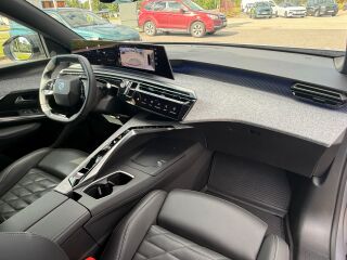 Peugeot 3008 GT 1.2 Hybrid 100kW