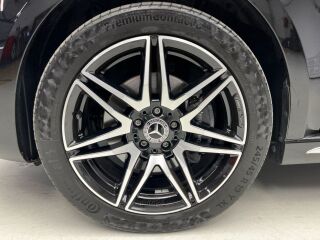 Mercedes-Benz V 300 Avantgarde A2 d AMG Line 2.0 R4 174kW