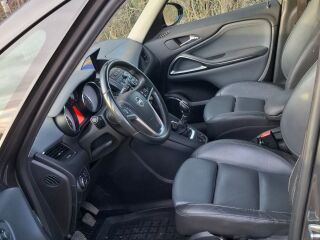 Opel Zafira Comfort Plus+ 1.6 R4 A16XNT 110kW