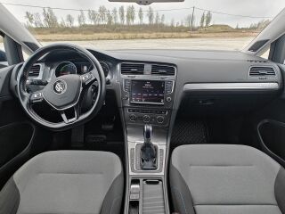 Volkswagen Golf E-Golf 85kW