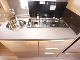 Knaus Südwind 580 QS Black Selection