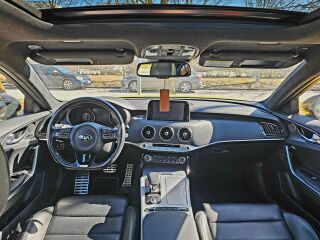 Kia Stinger Sunset Yellow Limited Edition 3.3 V6 BiTurbo 272кВ