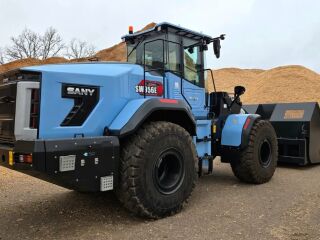 Sany SANY SW 956E 3,2 m3 / 20 tonni 400kW