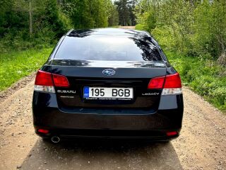 Subaru Legacy 2.5 123kW
