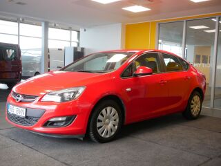Opel Astra NOTCHBACK 1.6 85kW