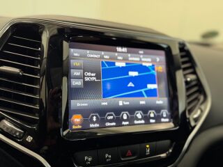 Jeep Cherokee Limited 143кВ
