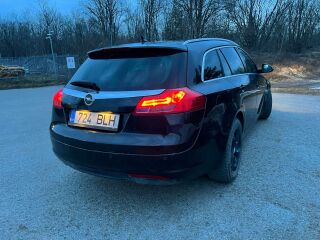 Opel Insignia SPORTS TOURER SW 2.0 118kW
