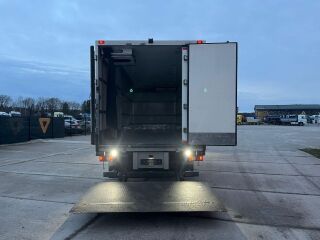 Mercedes-Benz Antos 1832 4x2 235kW
