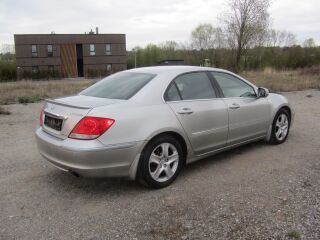 Honda Legend 3.5 V6 LPG 217kW